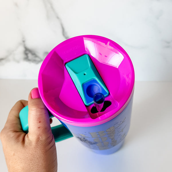 Zhuzh - Windbreaker - Corkcicle 40oz Cruiser With Plastic Straw