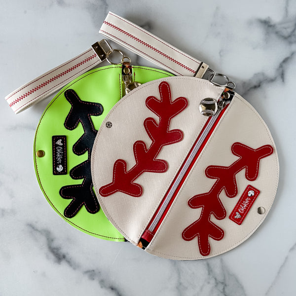 The Baseball / Circle Zip Pouch Pattern - Downloadable PDF with SVG