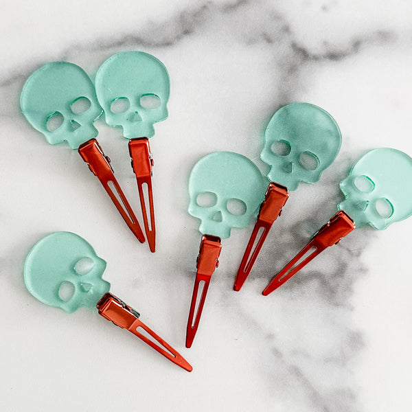 Skull - Light Green - Individual Acrylic Pattern and Craft Clip