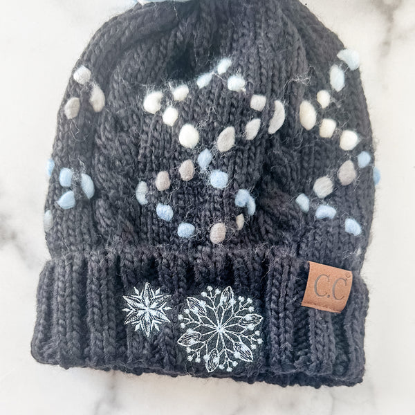 Black and Blue Dot - Snowflake - Chunky Knit Yarn Pom Beanie