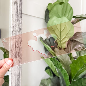 Solo Bee for Classic Boxy Bag - CutOuts - ROSE GOLD - An Applique Template