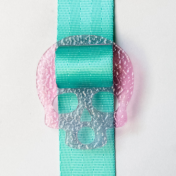 Removable Skull Strapzeez™ - Bubble Textured Pink
